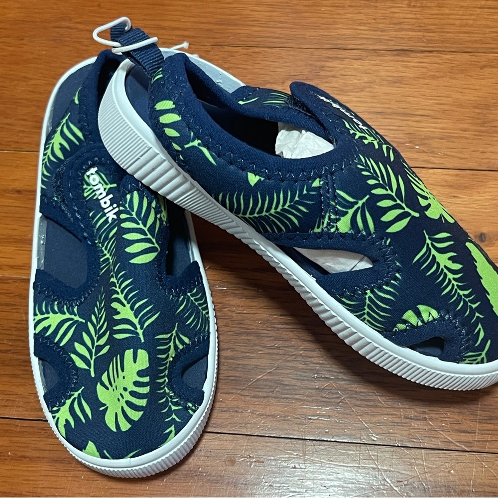 Stylish Navy and Green Leaf Kids Water Shoes